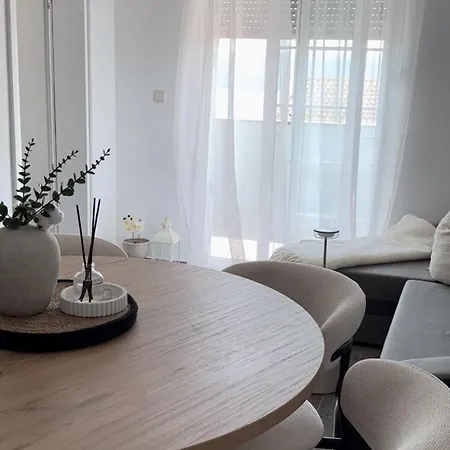 3 Bedroom With Seaview - 3min From The Apartmán Kruševo