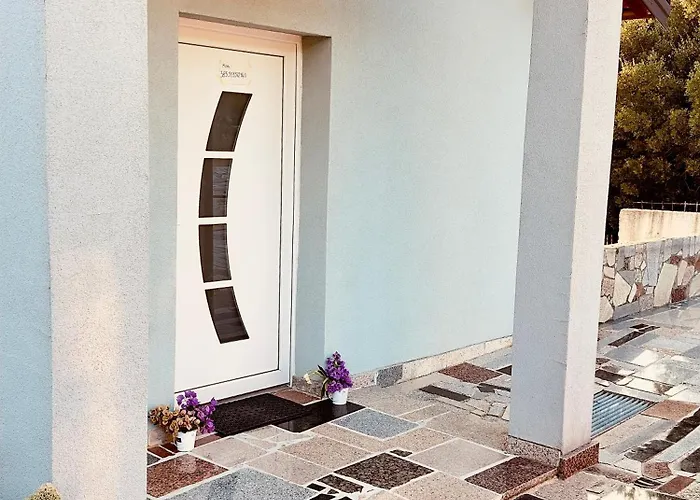 Romantic 3 Bedroom 150m From The & Free Parking Spot * Kruševo