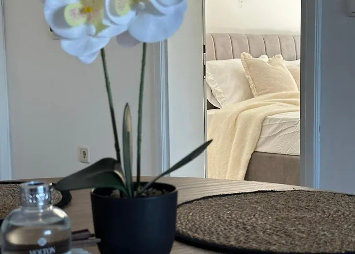 Romantic 3 Bedroom 150m From The & Free Parking Spot Kruševo