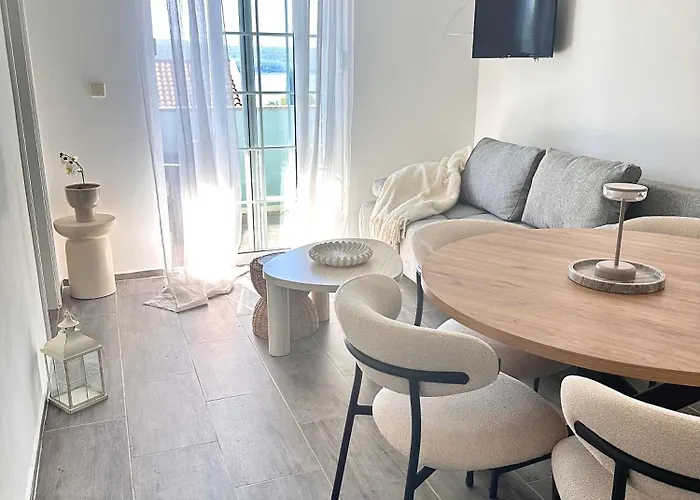 Romantic 3 Bedroom 150m From The & Free Parking Spot * Kruševo