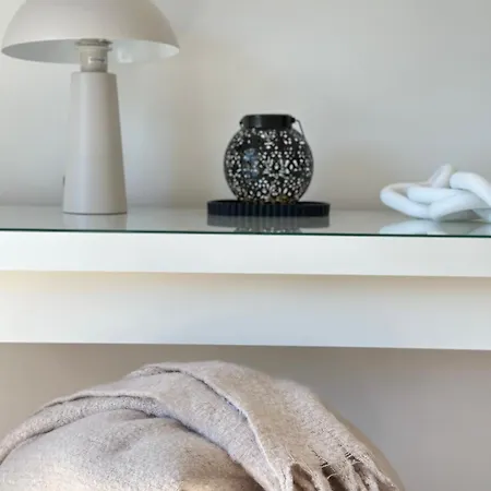 3 Bedroom With Seaview - 3min From The *