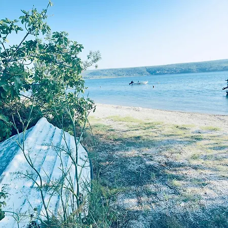 3 Bedroom With Seaview - 3min From The
