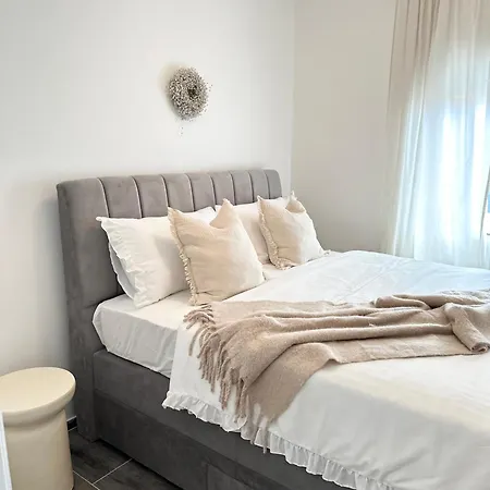3 Bedroom With Seaview - 3min From The Apartment