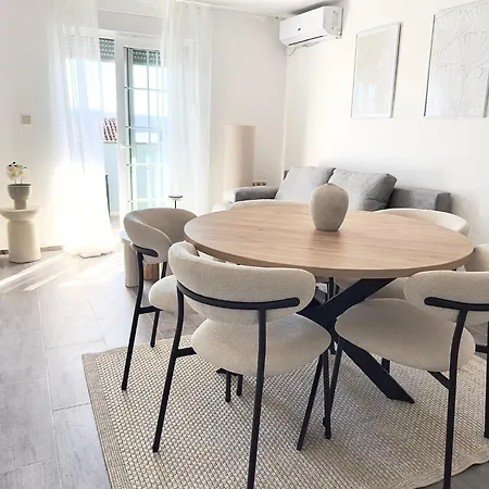 Apartamento Romantic 3 Bedroom 3min From The